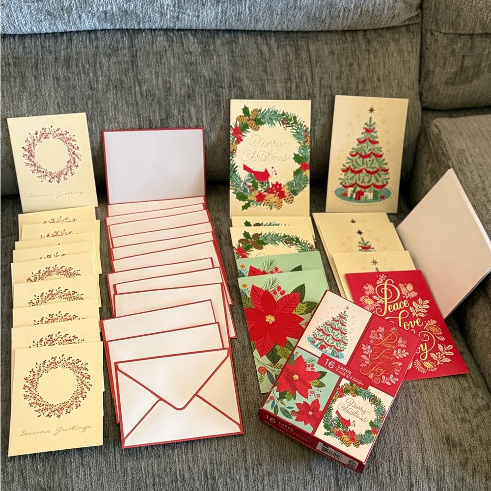 Assorted Holiday Christmas Greeting Card Set - Red, Green, Cream